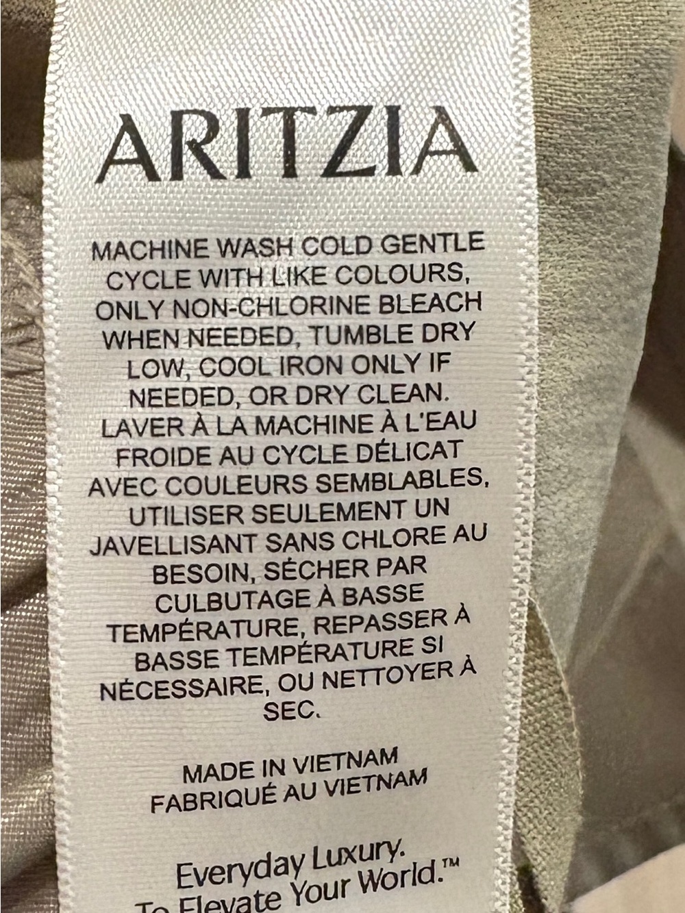 Aritzia Lodge Crepette Martini Olive Mini Short Sz Small NWOT - Picture 16 of 16